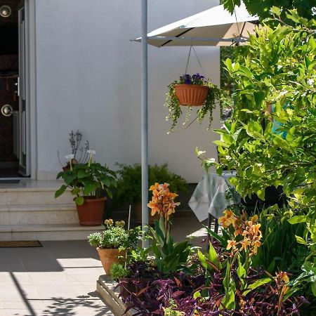 Apartments Beba - Peaceful Location Τρογκίρ Εξωτερικό φωτογραφία