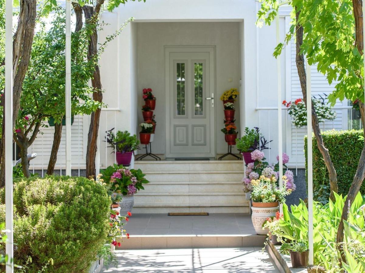 Apartments Beba - Peaceful Location Τρογκίρ Εξωτερικό φωτογραφία